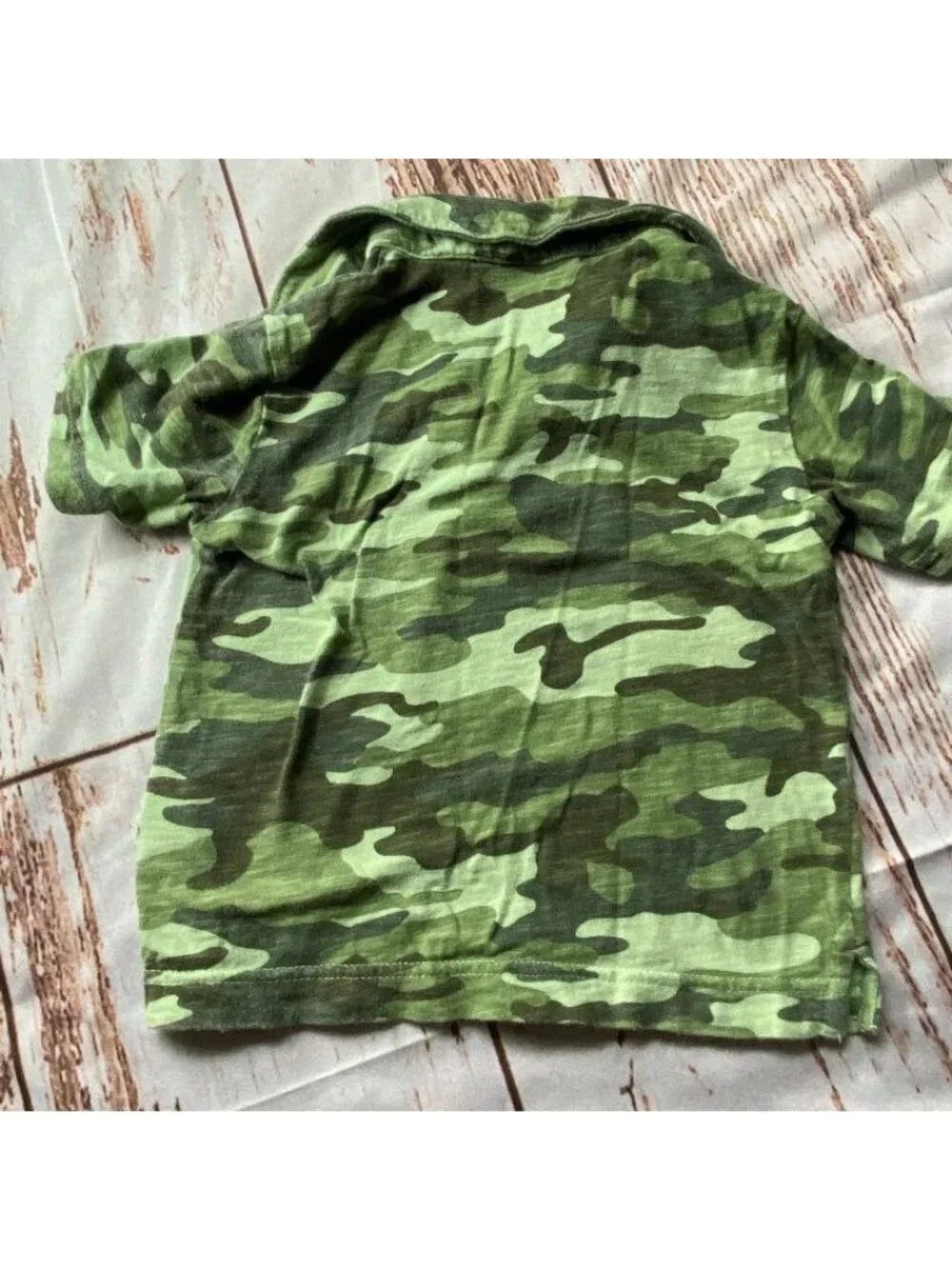 Baby Gap Camouflage Short Sleeve Collared Shirt-Green-Size 2-GUC